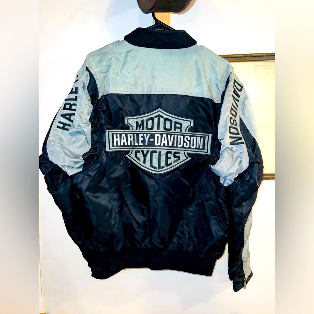 Vintage late 2000’s Harley-Davidson Men's Classic Bar & Shield Jacket